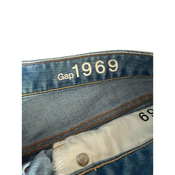 GAP 1969 Light Wash Slim Cutoffs Denim Shorts Size 28 - Picture 3 of 5